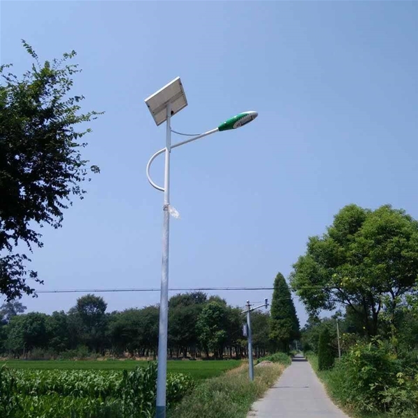 阿拉尔太阳能路灯-LB-09