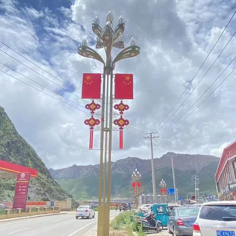 阿拉尔抱箍太阳能路灯生产厂家