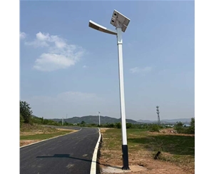 阿拉尔太阳能一体化路灯厂家